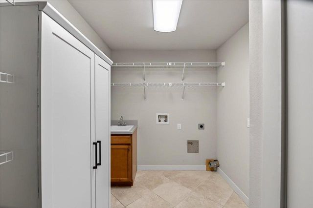 1612 Dewberry Drive, Madison, WI 53719