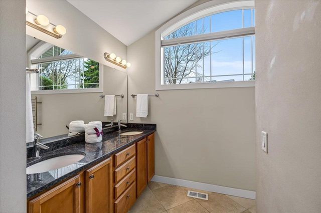 1612 Dewberry Drive, Madison, WI 53719
