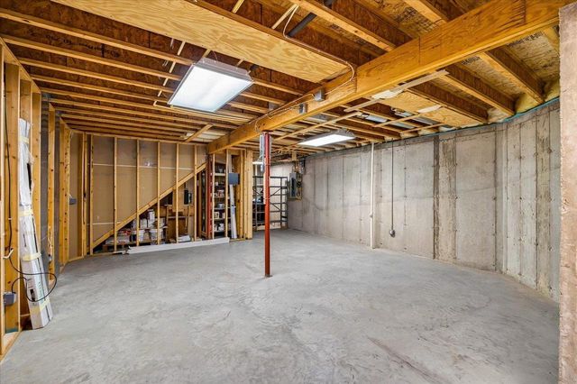 1612 Dewberry Drive, Madison, WI 53719
