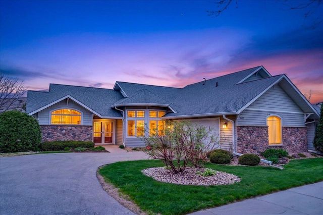 1612 Dewberry Drive, Madison, WI 53719