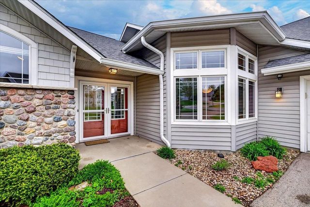 1612 Dewberry Drive, Madison, WI 53719