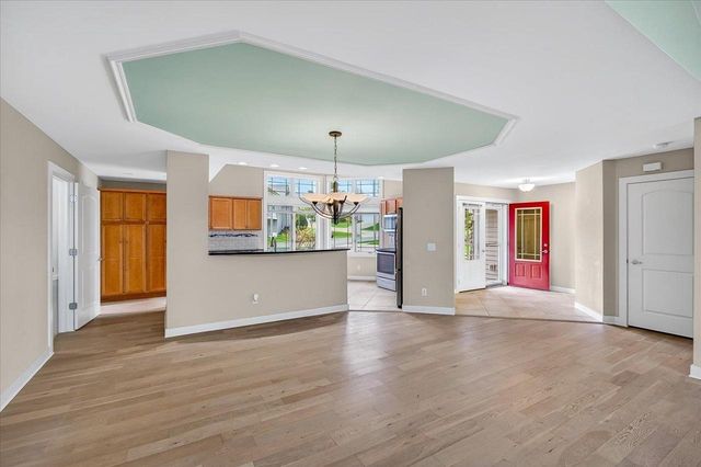 1612 Dewberry Drive, Madison, WI 53719