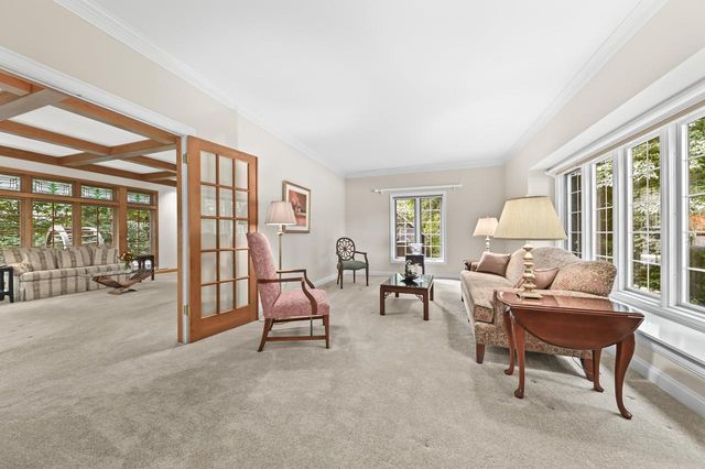 3820 Charter Point COURT, Brookfield, WI 53045