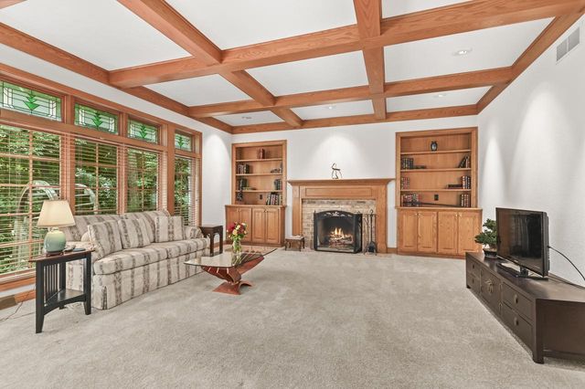 3820 Charter Point COURT, Brookfield, WI 53045