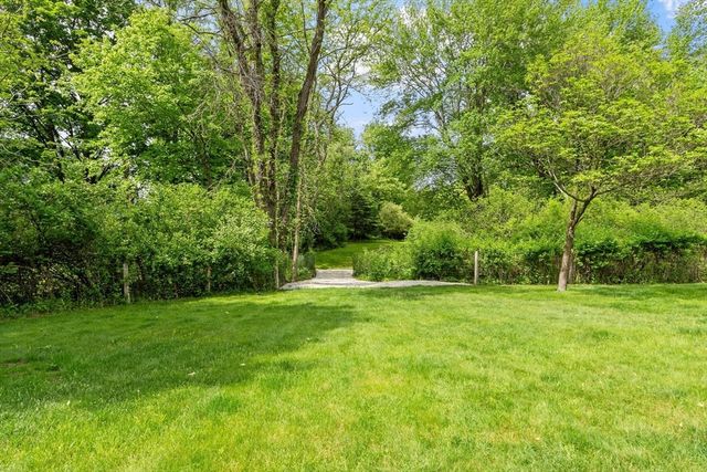 592 Sugar Rd, Bolton, MA 01740