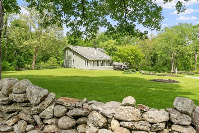 592 Sugar Rd, Bolton, MA 01740