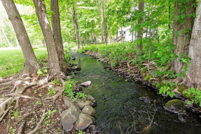 592 Sugar Rd, Bolton, MA 01740