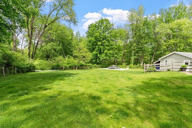 592 Sugar Rd, Bolton, MA 01740