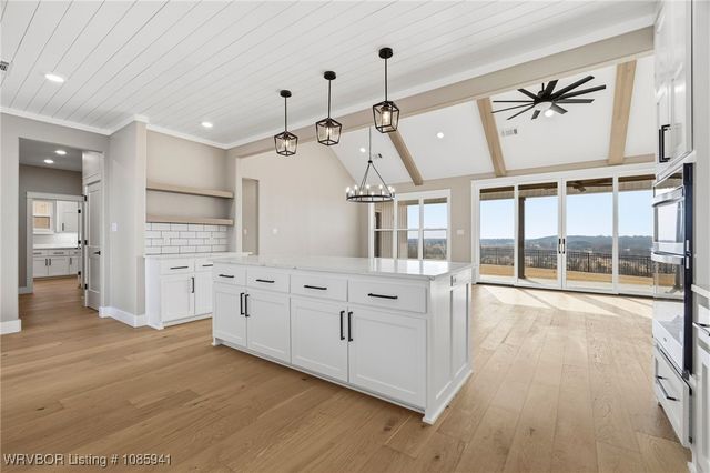 1717 River Ridge, Van Buren, AR 72956