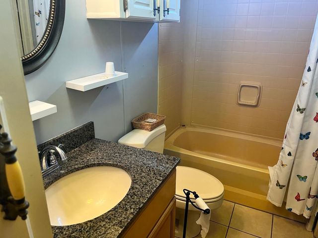 240 Mangrove Bay Place, Fort Pierce, FL 34982