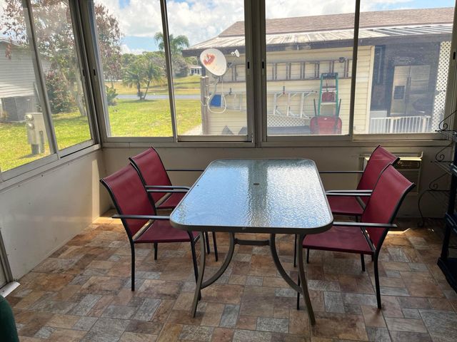 240 Mangrove Bay Place, Fort Pierce, FL 34982