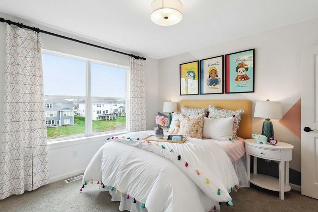 2963 Trinity Drive, Shakopee, MN 55379