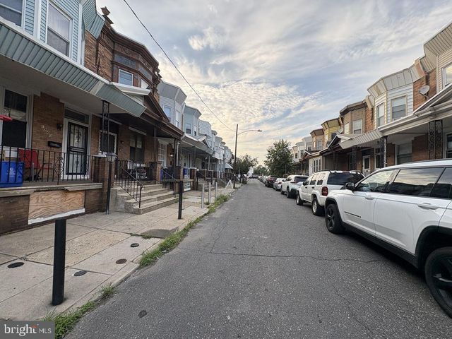 1943 E PACIFIC ST, Philadelphia, PA 19134