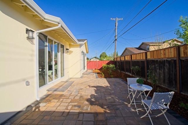 2475 Moraine Drive, Santa Clara, CA 95051