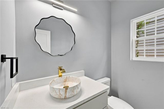 1238 29th St ST, Newport News, VA 23607