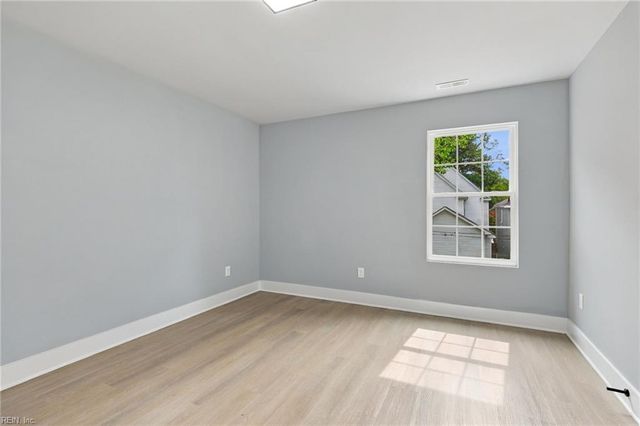 1238 29th St ST, Newport News, VA 23607