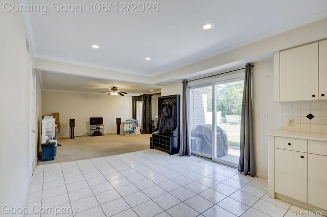 1798 Wilmet Drive, Troy, MI 48085