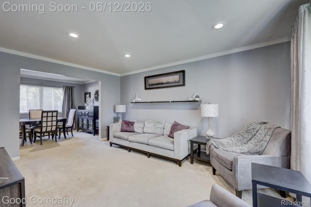 1798 Wilmet Drive, Troy, MI 48085