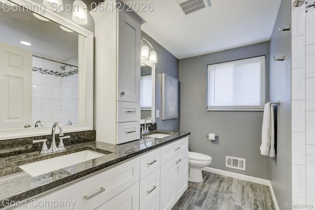 1798 Wilmet Drive, Troy, MI 48085