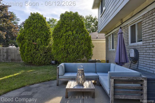 1798 Wilmet Drive, Troy, MI 48085