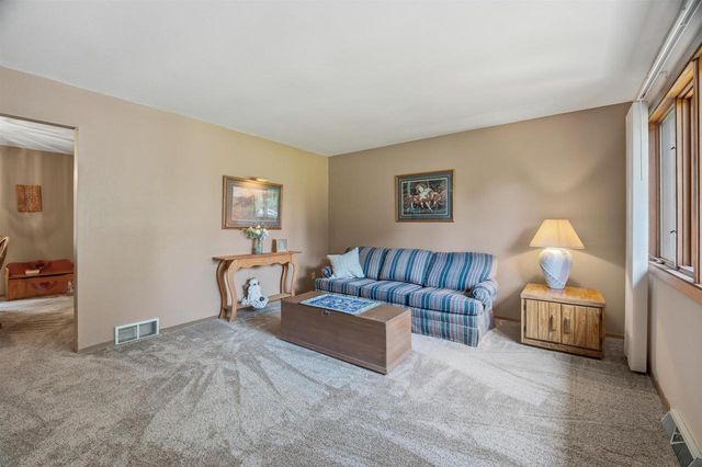 W7719 CHELEN RIDGE DRIVE, Van Dyne, WI 54979