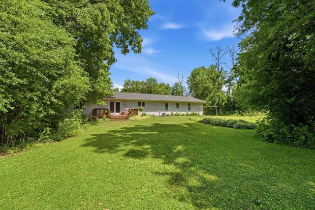 W7719 CHELEN RIDGE DRIVE, Van Dyne, WI 54979