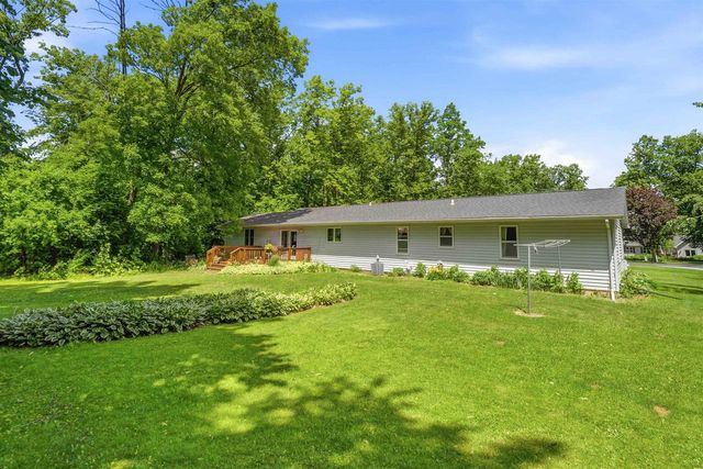 W7719 CHELEN RIDGE DRIVE, Van Dyne, WI 54979
