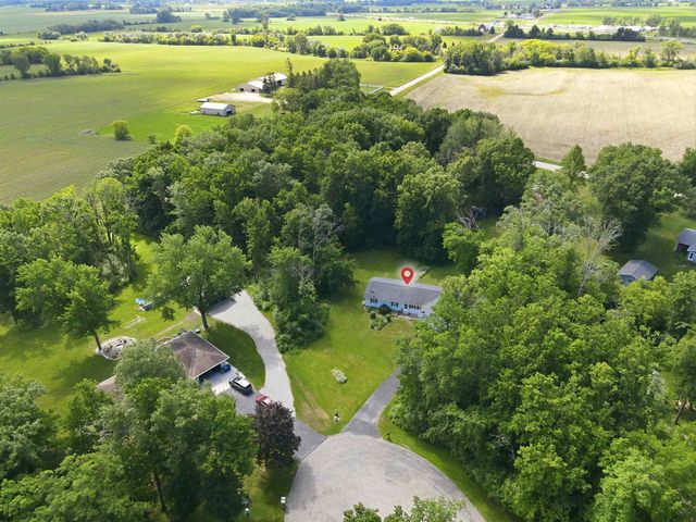W7719 CHELEN RIDGE DRIVE, Van Dyne, WI 54979