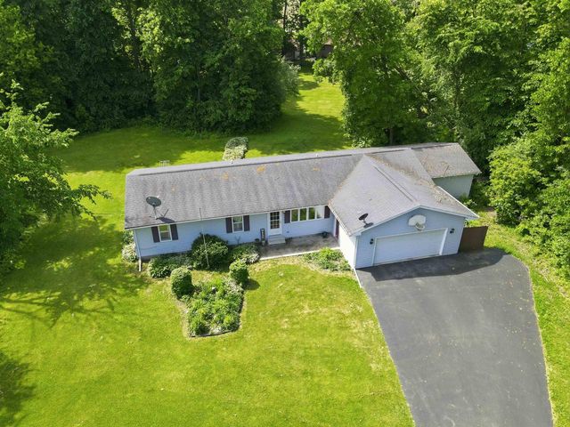 W7719 CHELEN RIDGE DRIVE, Van Dyne, WI 54979