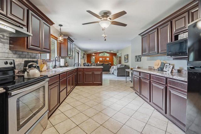 W7719 CHELEN RIDGE DRIVE, Van Dyne, WI 54979