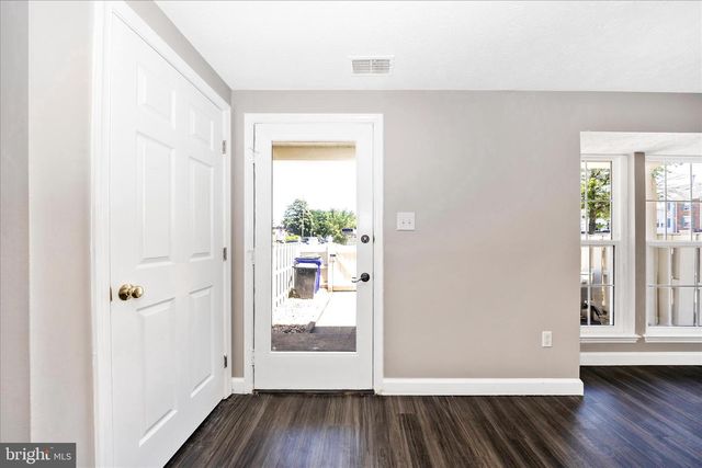 572 HOLLYBERRY WAY, Frederick, MD 21703
