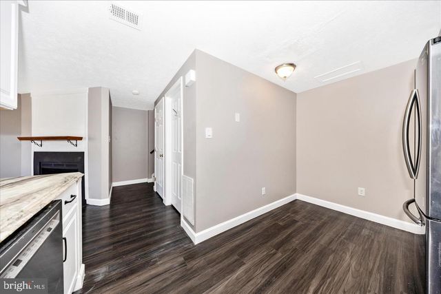 572 HOLLYBERRY WAY, Frederick, MD 21703