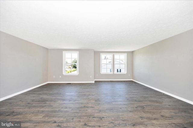 572 HOLLYBERRY WAY, Frederick, MD 21703