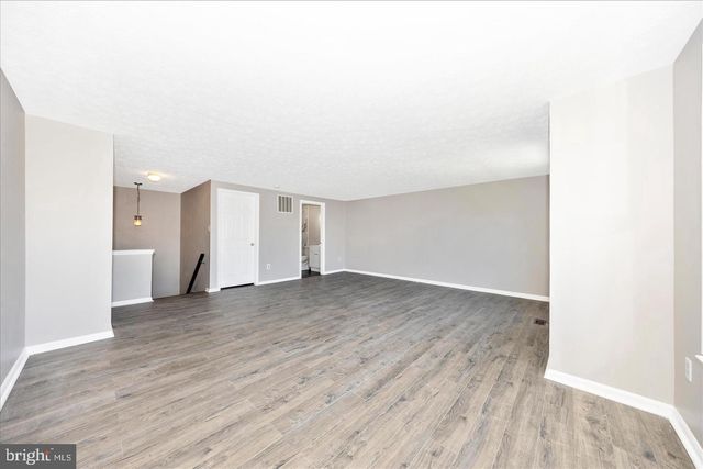 572 HOLLYBERRY WAY, Frederick, MD 21703