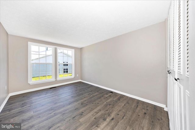 572 HOLLYBERRY WAY, Frederick, MD 21703