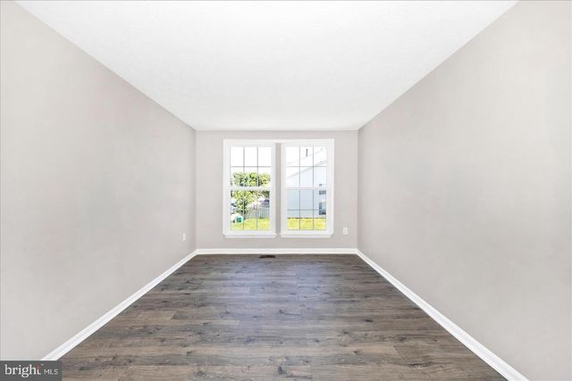 572 HOLLYBERRY WAY, Frederick, MD 21703