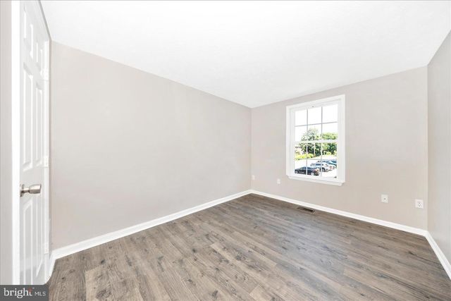 572 HOLLYBERRY WAY, Frederick, MD 21703