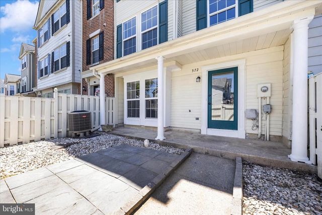 572 HOLLYBERRY WAY, Frederick, MD 21703