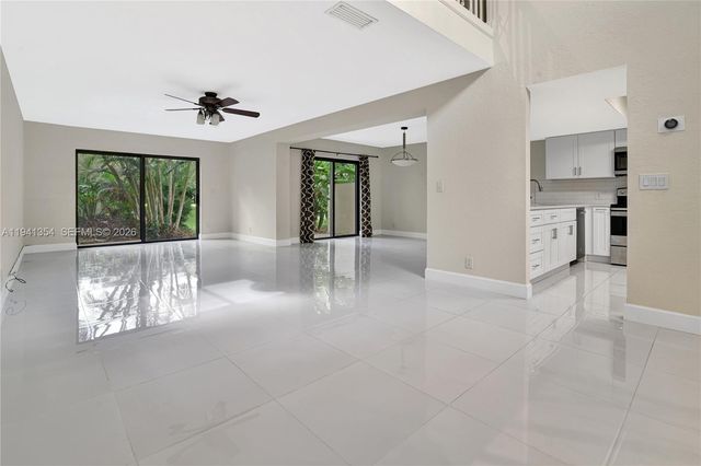 3114 Kingswood Ter, Boca Raton, FL 33431