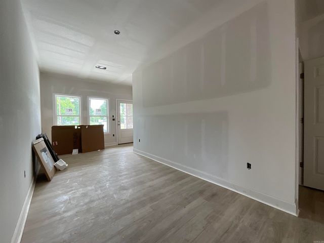 406 & 408 England Street, Lonoke, AR 72086
