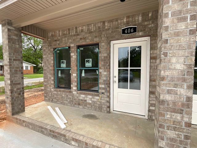 406 & 408 England Street, Lonoke, AR 72086
