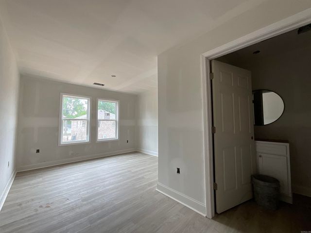 406 & 408 England Street, Lonoke, AR 72086