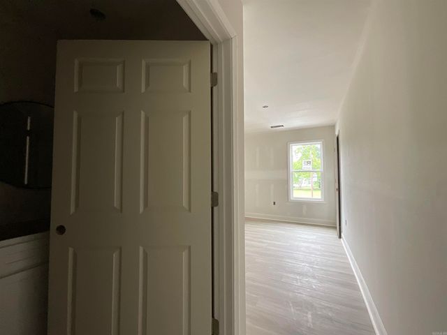 406 & 408 England Street, Lonoke, AR 72086