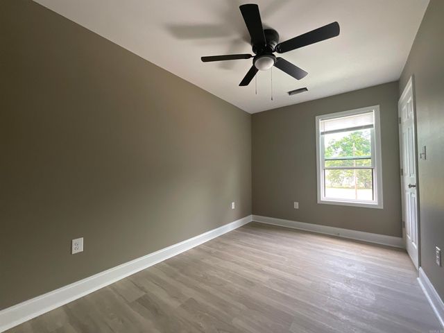 406 & 408 England Street, Lonoke, AR 72086
