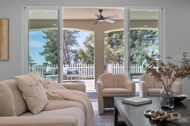 5804 Levanto Street, Bakersfield, CA 93306