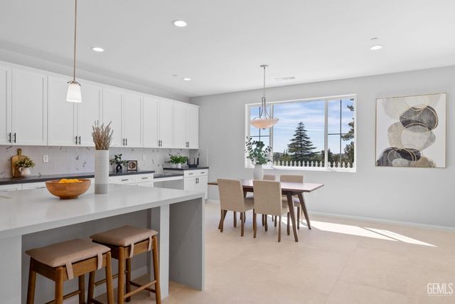 5804 Levanto Street, Bakersfield, CA 93306