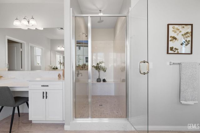 5804 Levanto Street, Bakersfield, CA 93306