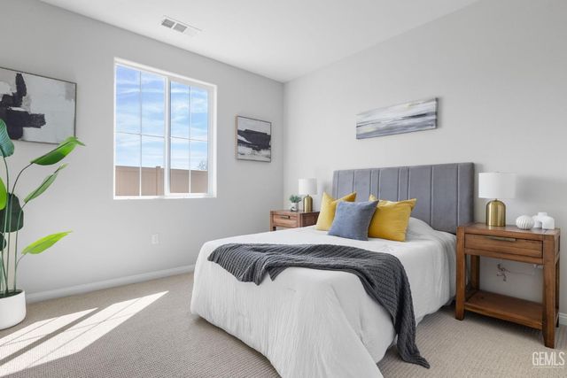 5804 Levanto Street, Bakersfield, CA 93306