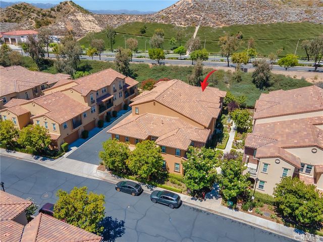 28457 Herrera Street, Valencia, CA 91354