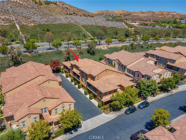 28457 Herrera Street, Valencia, CA 91354